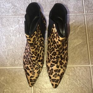 Zara leopard boots